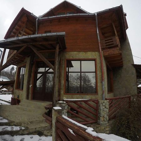 Pensiunea Magdalena Câmpulung Buitenkant foto