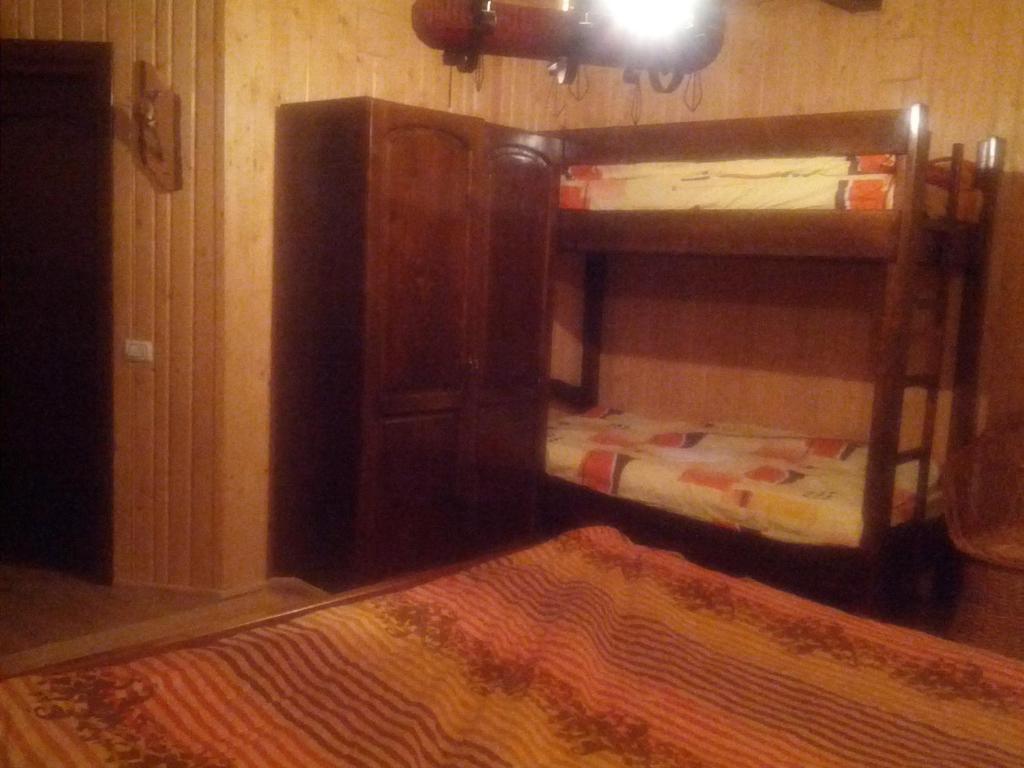 Pensiunea Magdalena Câmpulung Kamer foto