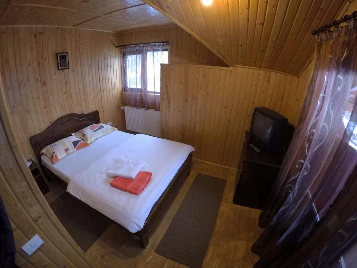 Pensiunea Magdalena Câmpulung Buitenkant foto